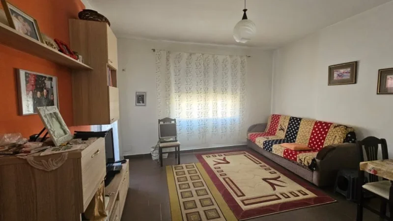 Tirane, shitet apartament 1+1+Aneks+Ballkon Kati 6, 67 m² 