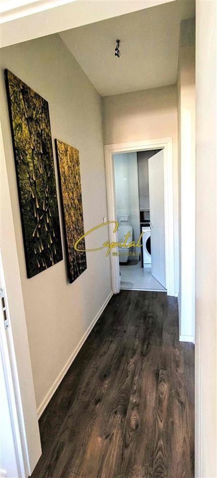 Tirane, jepet me qera apartament 1+1 Kati 21, 89 m² 830 € (GARDEN BUILDING)