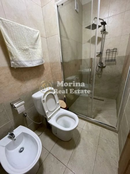 Tirane, jepet me qera apartament 2+1 Kati 7, 95 m² 800 € (Blloku)