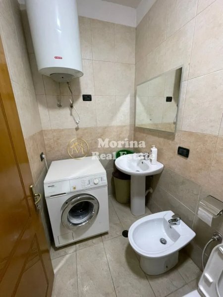 Tirane, jepet me qera apartament 2+1 Kati 7, 95 m² 800 € (Blloku)