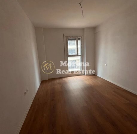 Tirane, jepet me qera apartament 2+1+Ballkon Kati 6, 100 m² 600 € (Don Bosko)