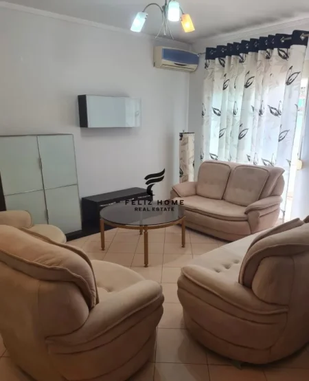 Tirane, jepet me qera apartament 1+1+Ballkon Kati 5, 106 m² 700 € (RRUGA E KOSOVAREVE)