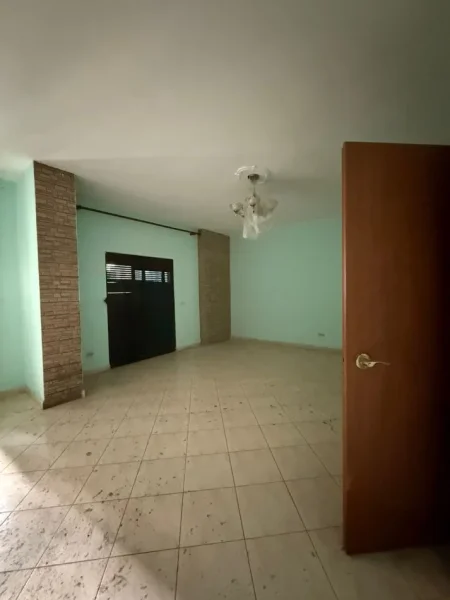 Durres, shitet apartament 2+1+Aneks+Ballkon Kati 3, 100 m² 100.000 € (Rruga Pavaresia)