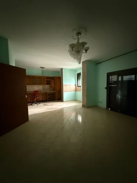 Durres, shitet apartament 2+1+Aneks+Ballkon Kati 3, 100 m² 100.000 € (Rruga Pavaresia)