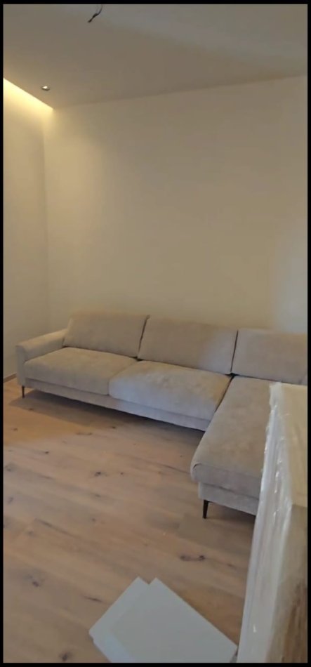 Tirane, jepet me qera apartament 2+1 Kati 5, 125 m² 1.000 € (21 Dhjetori)