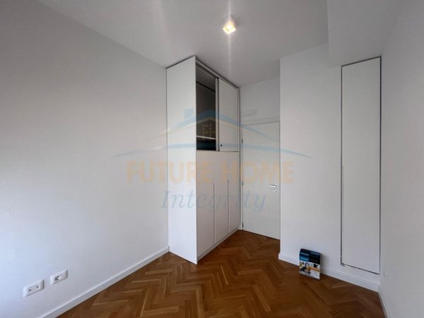 Tirane, jepet me qera apartament 2+1 Kati 6, 500 € (ALI DEM)