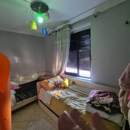 Durres, shitet apartament 2+1+Aneks+Ballkon Kati 4, 85 m² 125.000 € (Bulevard, Durres)