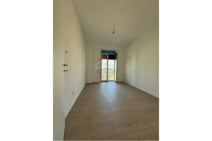 Tirane, shitet 2+1+Ballkon Kati 10, 119 m² 250.000 € (SHESIM APARTAMENT 2+1+2 ORBITAL 2!)