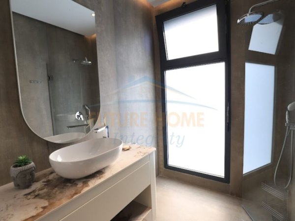 Tirane, shitet apartament 3+1 Kati 2, 148 m² 416.000 € (TEG)