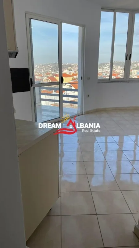 Tirane, shitet apartament 1+1+Ballkon Kati 4, 72 m² 84.000 € (Ne Rrugen Shefqet Kuka, ne Fresk)