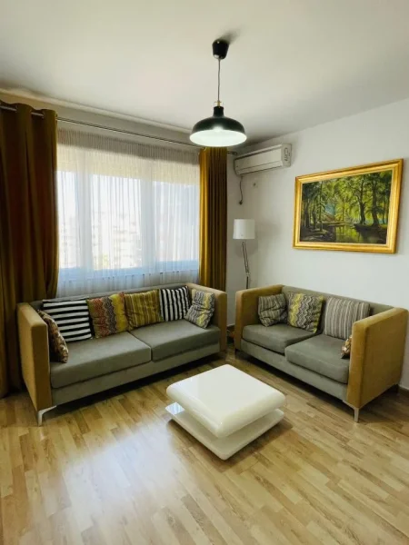 Tirane, jepet me qera apartament 1+1 Kati 8, 80 m² 520 € (Astir)