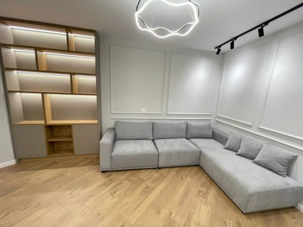 Tirane, shitet apartament 1+1+Aneks+Ballkon Kati 5, 65 m² 135.000 € (Mbi Komunen eParisit)