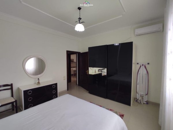 Tirane, jepet me qera apartament 1+1+Ballkon Kati 2, 60 m² 500 € (shkolla e baletit)