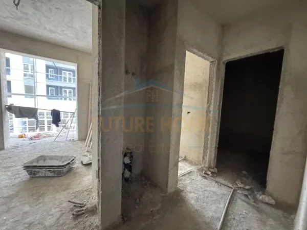 Tirane, shitet apartament 2+1 Kati 1, 90 m² 85.700 € (UNIVERS CITY)