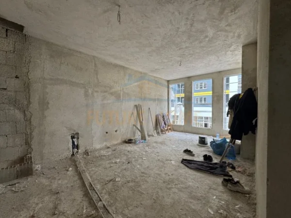 Tirane, shitet apartament 2+1 Kati 1, 90 m² 85.700 € (UNIVERS CITY)