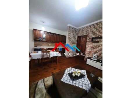 Tirane, jepet me qera Vile 2+1+Ballkon Kati 3, 288 m² 1.400 € (NDROQ)