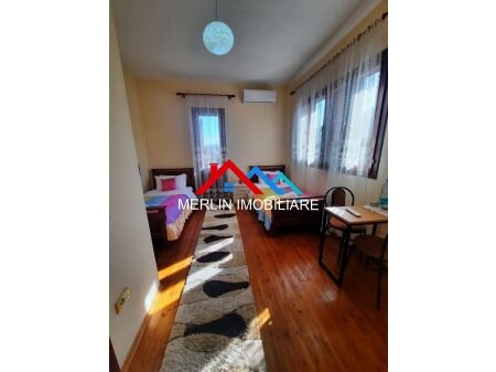 Tirane, jepet me qera Vile 2+1+Ballkon Kati 3, 288 m² 1.400 € (NDROQ)