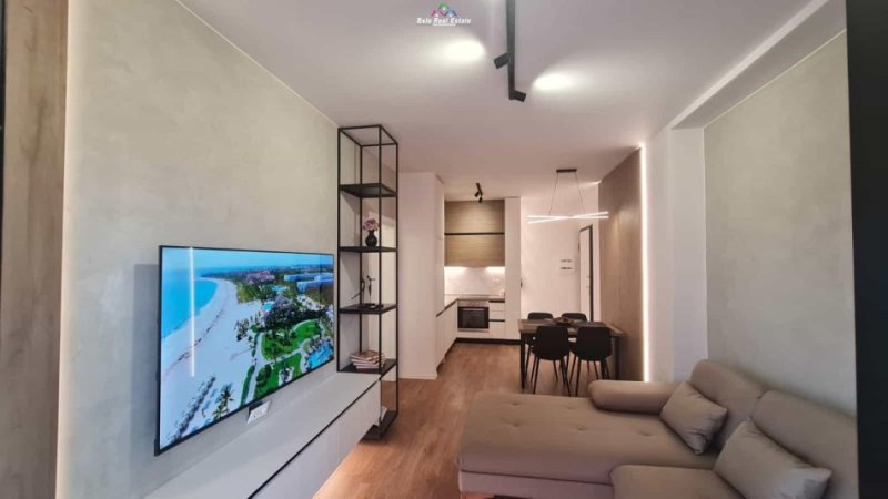 Tirane, jepet me qera apartament 1+1+Ballkon Kati 7, 70 m² 850 € (rruga e kavajes)