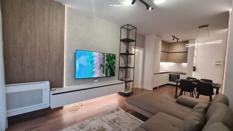 Tirane, jepet me qera apartament 1+1+Ballkon Kati 7, 70 m² 850 € (rruga e kavajes)