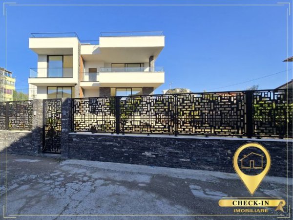 Tirane, shitet Vile 2 Katshe , 506 m² 850.000 € (Sauk)