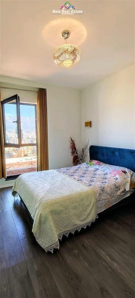 Tirane, jepet me qera apartament 1+1+Ballkon Kati 21, 78 m² 800 € (rruga e kavajes)
