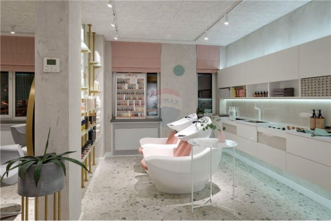 Tirane, jepet me qera , (Biznes beauty center per qira)