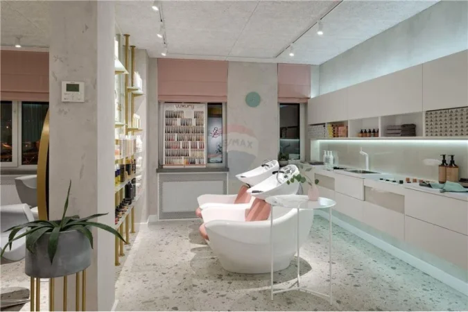 Tirane, jepet me qera , (Biznes beauty center per qira)