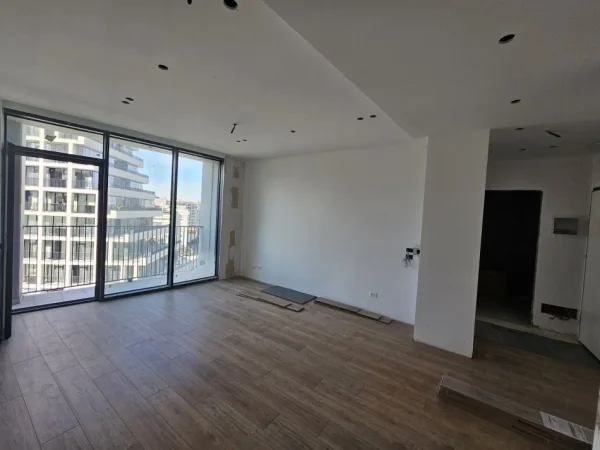 Tirane, shitet 1+1+Ballkon Kati 6, 260.000 € (LAKE VIEW, LIQENI TIRANES)