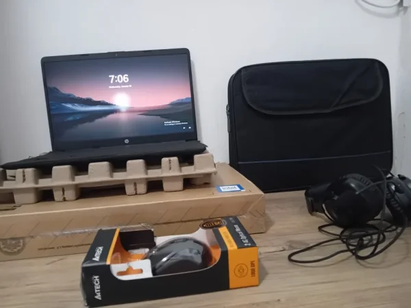 Vlore - Lungomare - Uji i Ftohte, shes Laptop Laptop I ri Marka HP