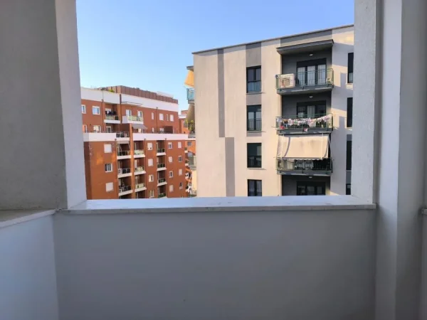 Tirane, jepet me qera apartament 1+1+Ballkon Kati 6, 500 m² 500 € (Astir ,Oasis residence .)