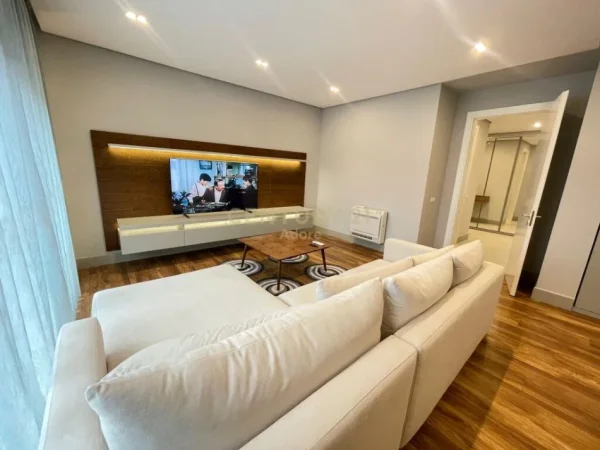 Tirane, jepet me qera apartament 2+1 Kati 2, 115 m² 1.300 € (Rezidenca Secret Garden)
