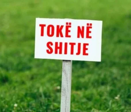 Tirane, shitet toke , 3.100 m² 465.000 € (Vore)