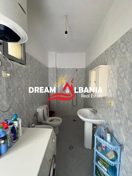 Tirane, shitet apartament 1+1 Kati 5, 74 m² 90.000 € (Fresk)