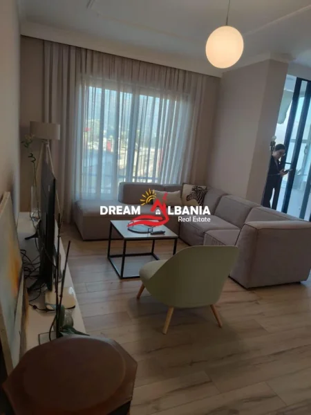 Tirane, shitet apartament 2+1 Kati 11, 92 m² 290.000 € (Liqeni Artificial)