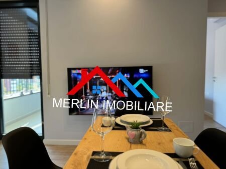 Tirane, jepet me qera apartament 1+1+Ballkon Kati 7, 58 m² 800 € (Rruga Karl Gega)