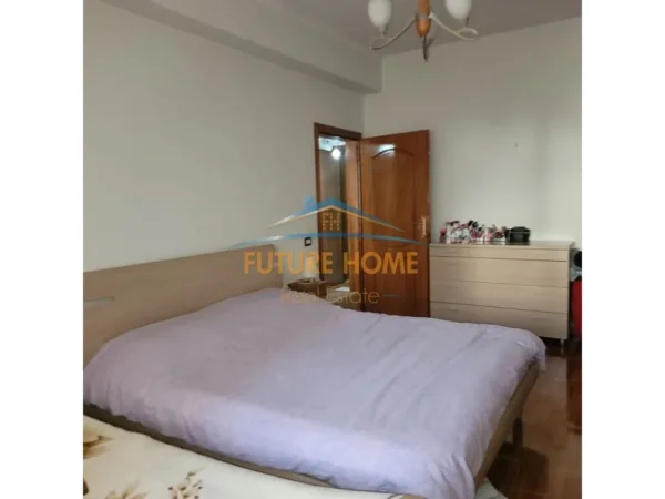 Tirane, shitet apartament 1+1+Aneks+Ballkon Kati 6, 75 m² 150.000 € (Komuna e Parisit)