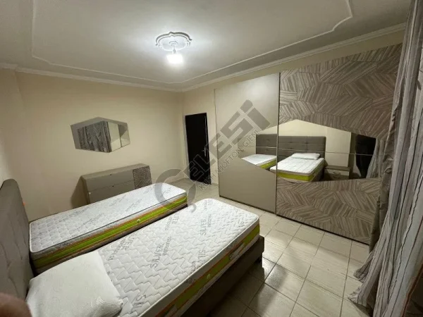 Tirane, jepet me qera apartament 1+1+Ballkon Kati 2, 70 m² 500 € (KOPSHTI ZOOLOGJIK)