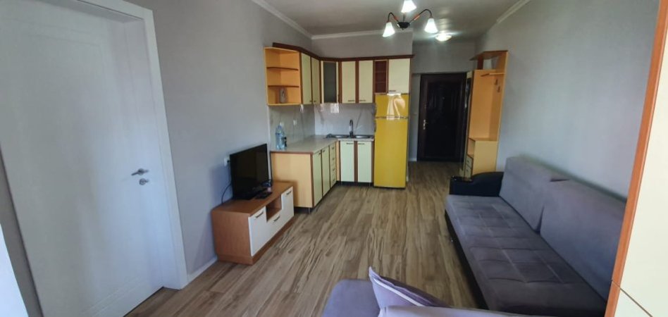 Tirane, jepet me qera apartament 1+1 Kati 2, 60 m² 350 € (Don Bosko)