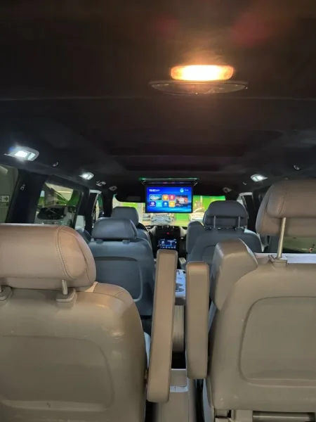 Tirane, shes MERCEDES BENZ VIANO Nafte, e zeze automatik Klima 340.000 km 13.000 €