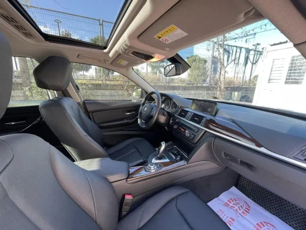 Tirane, shes makine BMW 320 D VITI 2012 , AUTOMAT, NAFTE, FULL OPTION Nafte, kafe automatik Klima 196.000 km 10.200 €