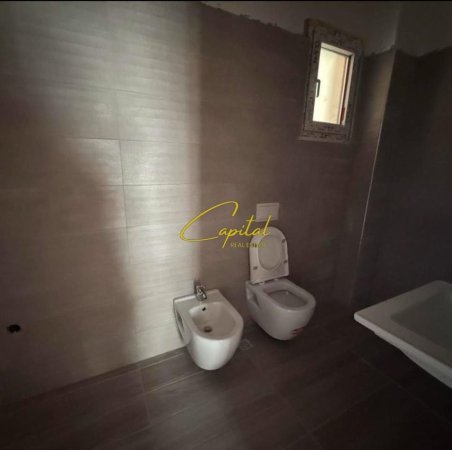 Tirane, jepet me qera apartament 2+1 Kati 6, 100 m² 600 € (DON BOSKO)