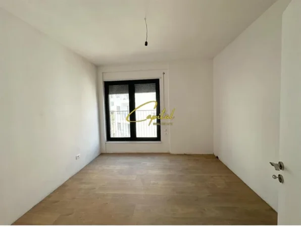 Tirane, shitet apartament 3+1 Kati 5, 150 m² 305.000 € (KOPSHTI BOTANIK)