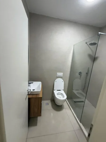 Durres, shitet apartament 1+1+Ballkon Kati 2, 74 m² 73.000 € (Shkembi Kavajes)