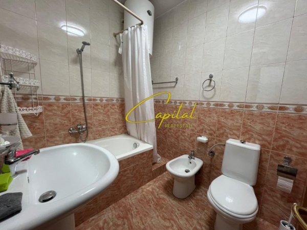 Tirane, jepet me qera apartament Kati 3, 65 m² 630 € (KOMUNA E PARISIT)