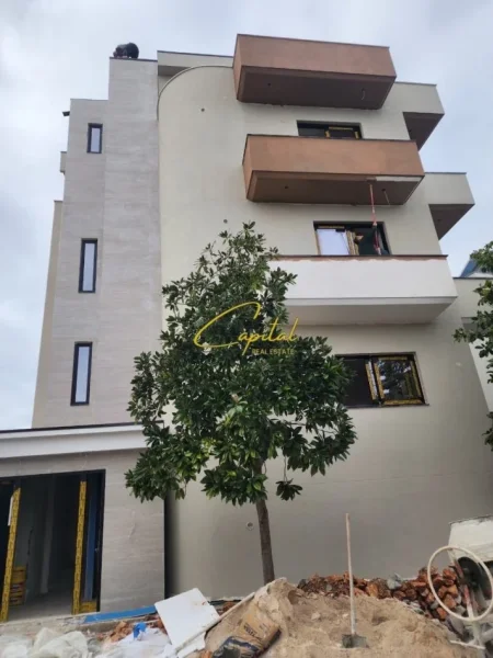 Sarande Ksamil, shitet hotel Kati 5, 940 m² 1.690.000 € (KSAMIL)