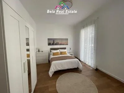 Tirane, jepet me qera apartament 2+1 Kati 4, 68 m² 600 € (ZOGU I ZI)