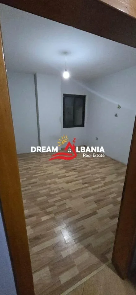 Tirane, shitet apartament 2+1+Ballkon Kati 6, 107 m² 134.000 € (Ne Astir)