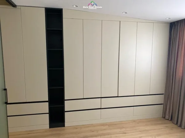 Tirane, jap me qera apartament 1+1 Kati 9, 70 m² 500 € (astir)