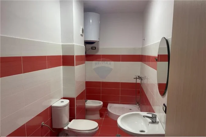 Tirane, jap me qera apartament 2+1 Kati 7, 100 m² 500 € (Astir)