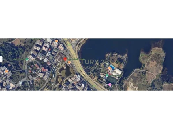 Tirane, jap me qera ambjent biznesi , 117 m² 1.000 € (Kopshti Botanik Zoologjik)